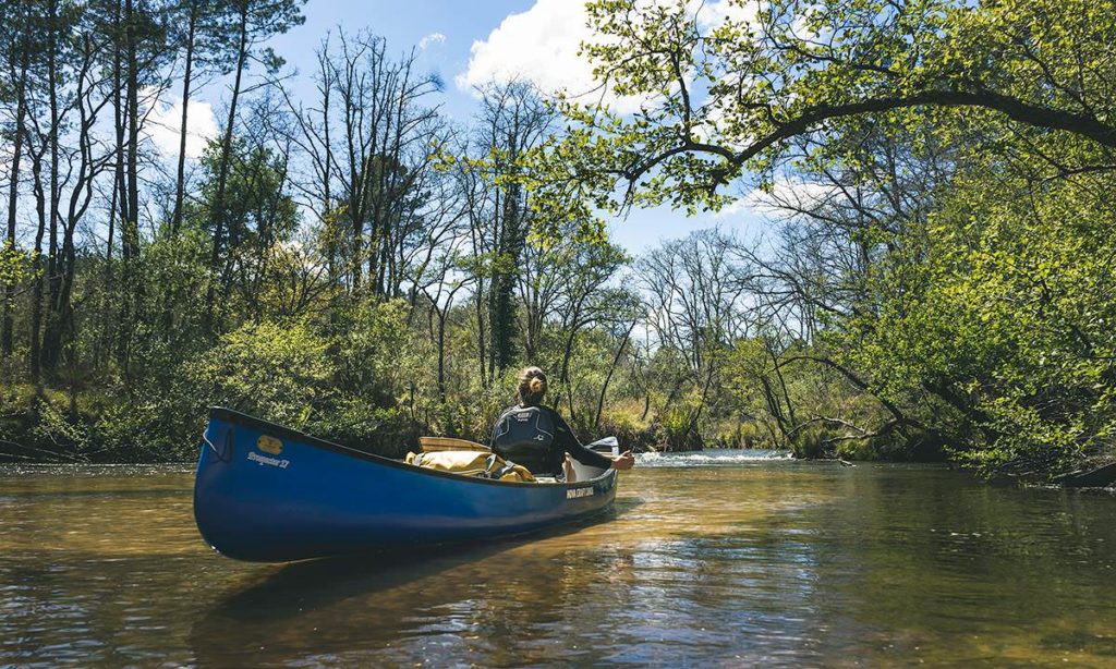 Balades sur l'Eyre avec FL’eau • En mode découverte Balades sur l’Eyre et séjours en itinérance en canoë avec FL’EAU